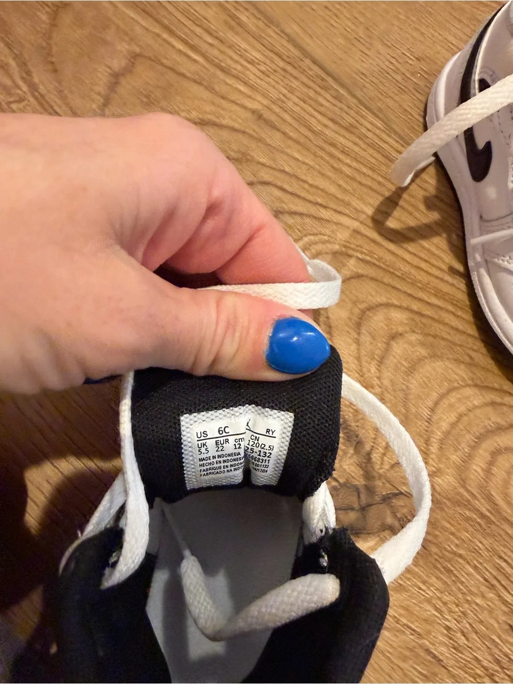 Nike air Jordan reverse panda 1 mid Kids White and Black High-Top Sneakers